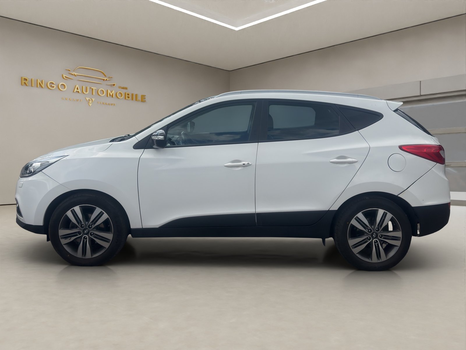 HYUNDAI iX 35 2.0 CRDi Premium 4WD Automatic, Diesel, Occasioni / Usate, Automatico - 3