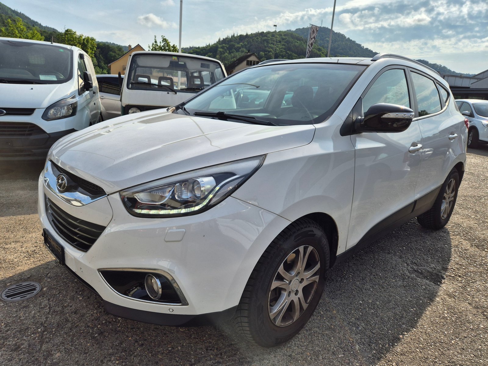 HYUNDAI iX 35 2.0 CRDi Premium 4WD Automatic, Diesel, Occasion / Gebraucht, Automatik - 3
