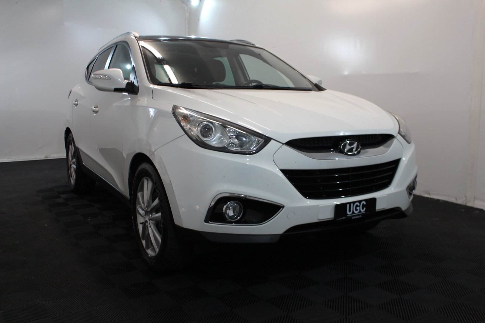 HYUNDAI iX 35 2.0 CRDi Premium 4WD Automatic