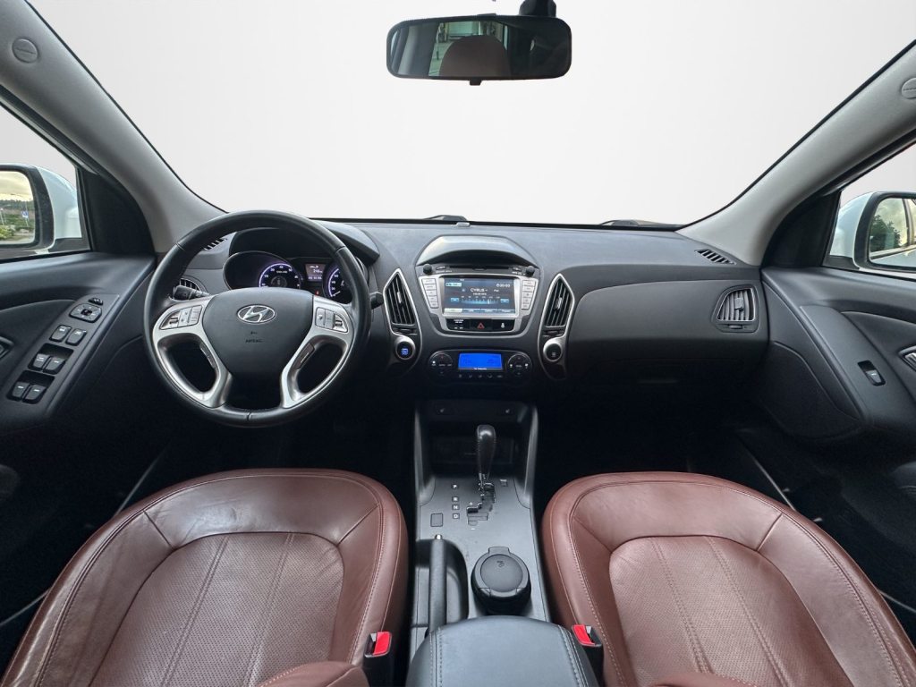 HYUNDAI IX35 2.0 Premium 4WD, Essence, Occasion / Utilisé, Automatique - 4