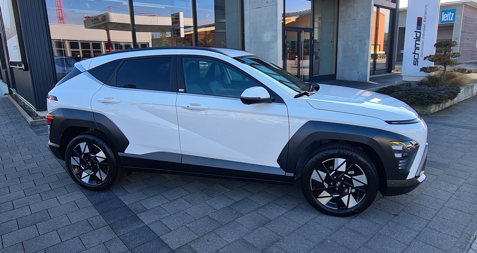HYUNDAI Kona 1.6 GDi HEV Amplia DCT, Benzin, Neuwagen, Automatik - 3