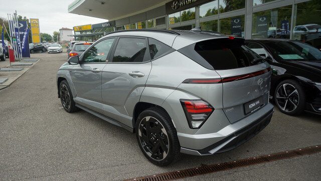 HYUNDAI Kona EV 65.4 kWh N Line, Neuwagen, Automatik - 3