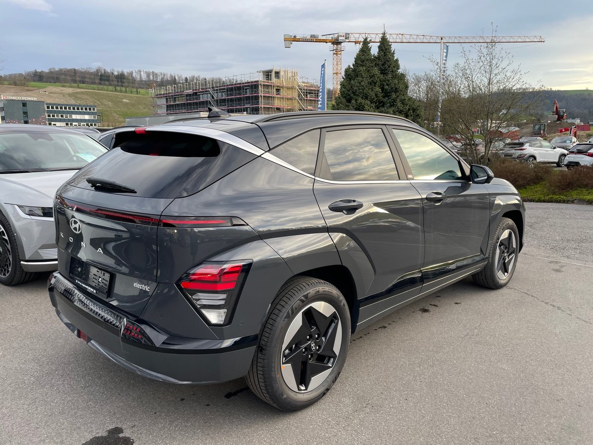HYUNDAI Kona EV 65.4 kWh Amplia, Elettrica, Auto nuove, Automatico - 4