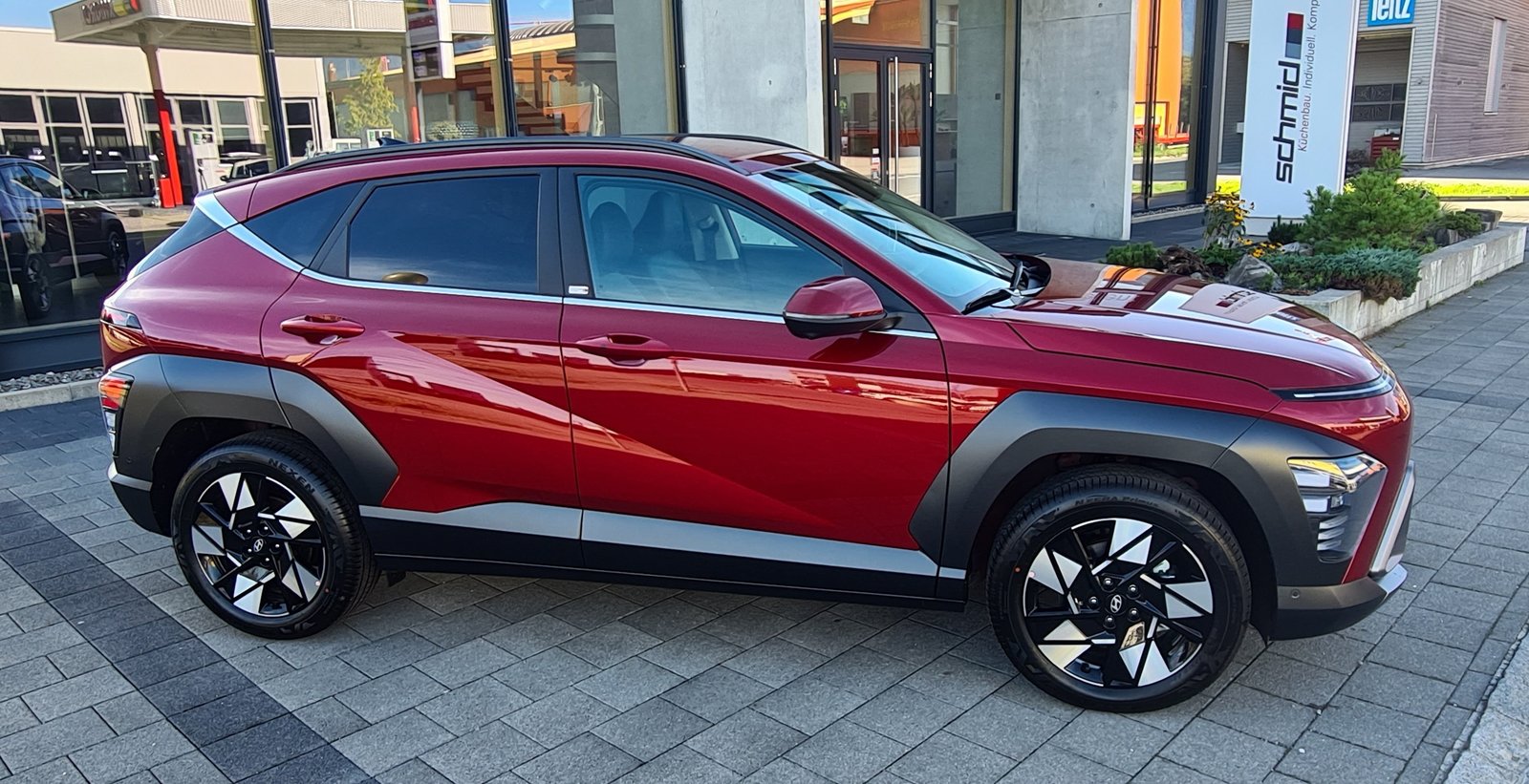 HYUNDAI Kona 1.6 GDi HEV Amplia DCT, Voll-Hybrid Benzin/Elektro, Neuwagen, Automatik - 3