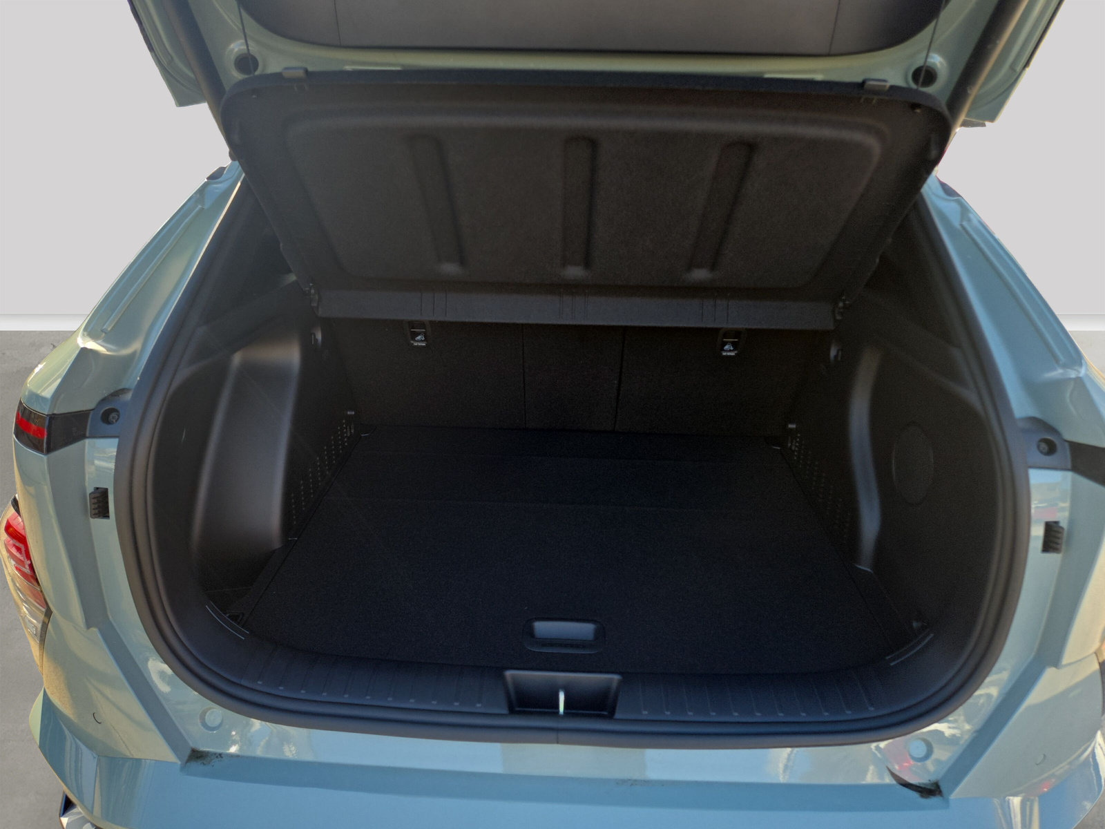 HYUNDAI Kona 1.6 GDi HEV N Line DCT, Hybride Intégral Essence/Électricité, Voiture nouvelle, Automatique - 4