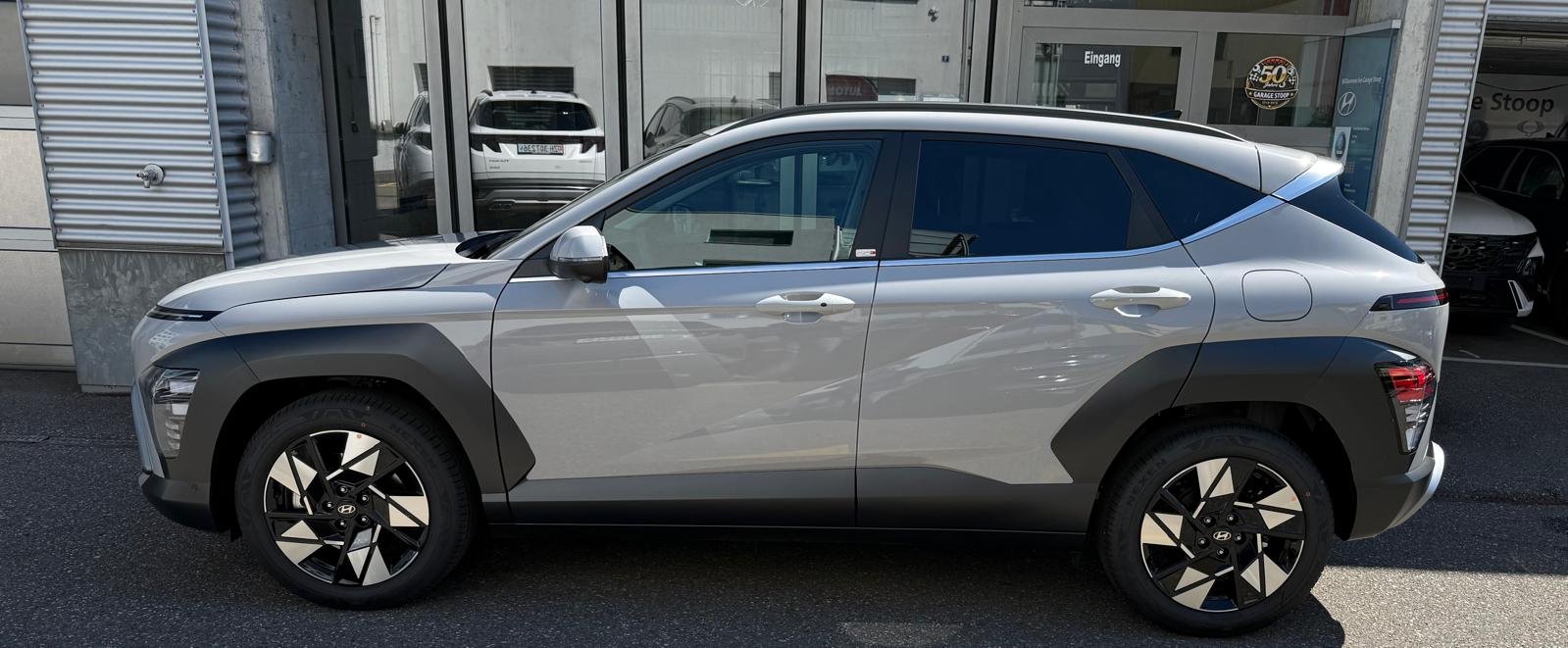 HYUNDAI Kona 1.6 T-GDi Amplia 4WD, Benzin, Neuwagen, Automatik - 2