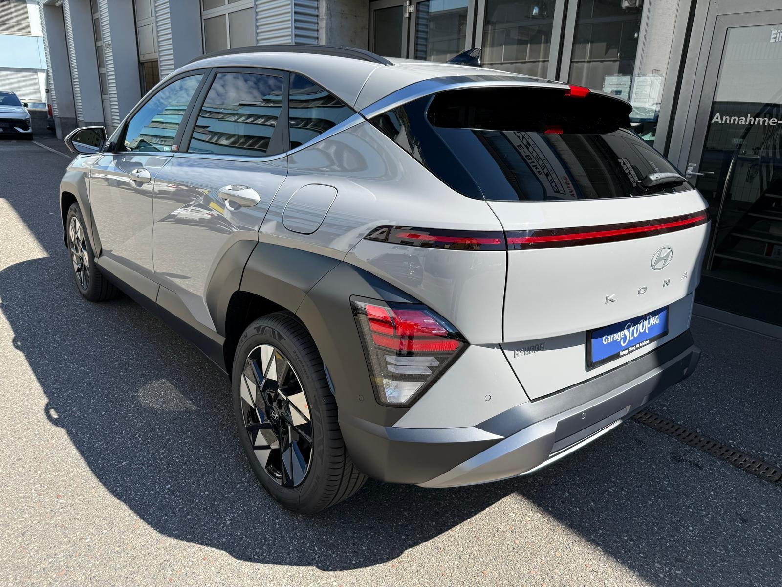 HYUNDAI Kona 1.6 T-GDi Amplia 4WD, Benzin, Neuwagen, Automatik - 3