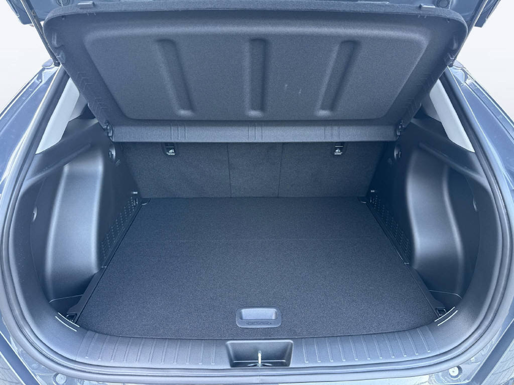 HYUNDAI Kona 65,4 kWh Electric Amplia, Electric, New car, Automatic - 4