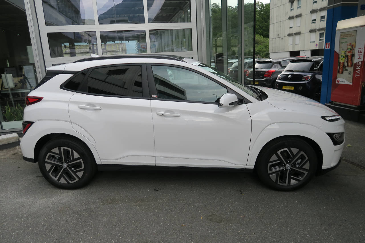 HYUNDAI Kona Electric Vertex, Elektro, Occasion / Gebraucht, Automatik - 2