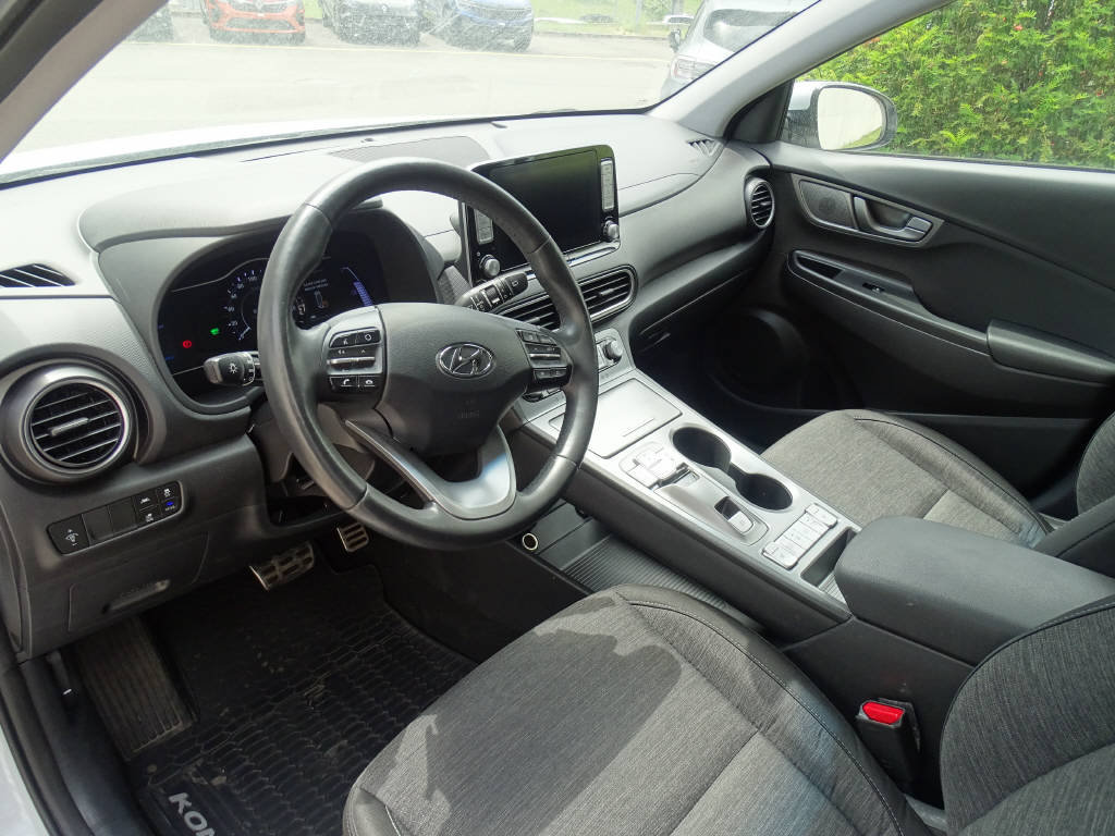 HYUNDAI Kona Electric Amplia, Elektro, Occasion / Gebraucht, Automatik - 4