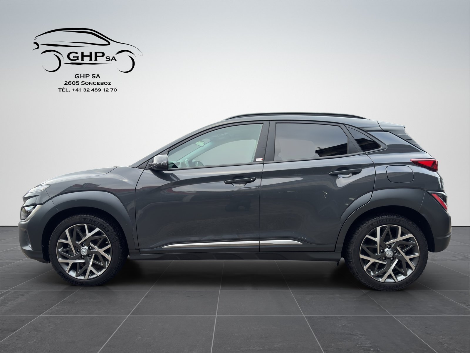 HYUNDAI Kona 1.6 GDi HEV Amplia DCT, Voll-Hybrid Benzin/Elektro, Occasion / Gebraucht, Automatik - 7