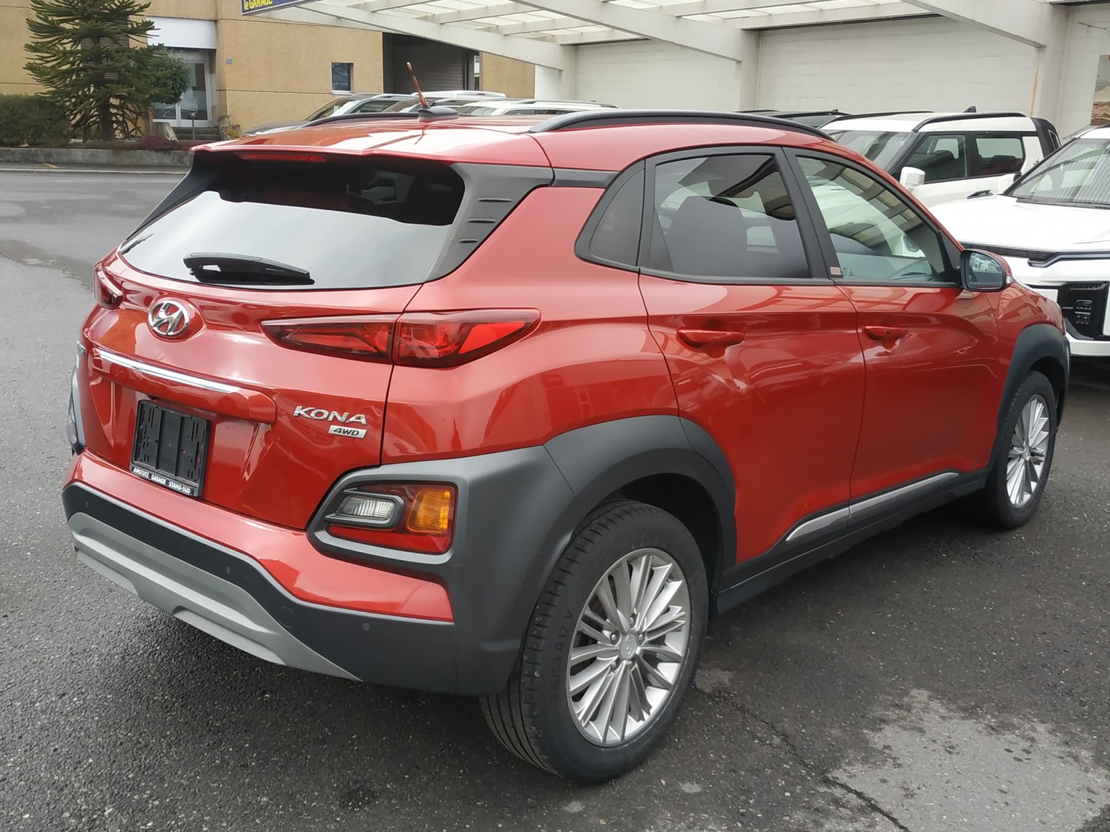 HYUNDAI Kona 1.6 T-GDi Launch 4WD DCT, Benzin, Occasion / Gebraucht, Automatik - 7