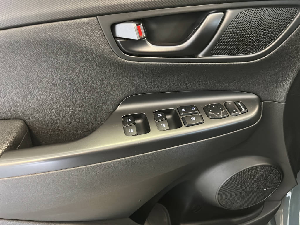 HYUNDAI Kona 1.6 T-GDi N-Line 4WD, Petrol, Second hand / Used, Automatic - 3