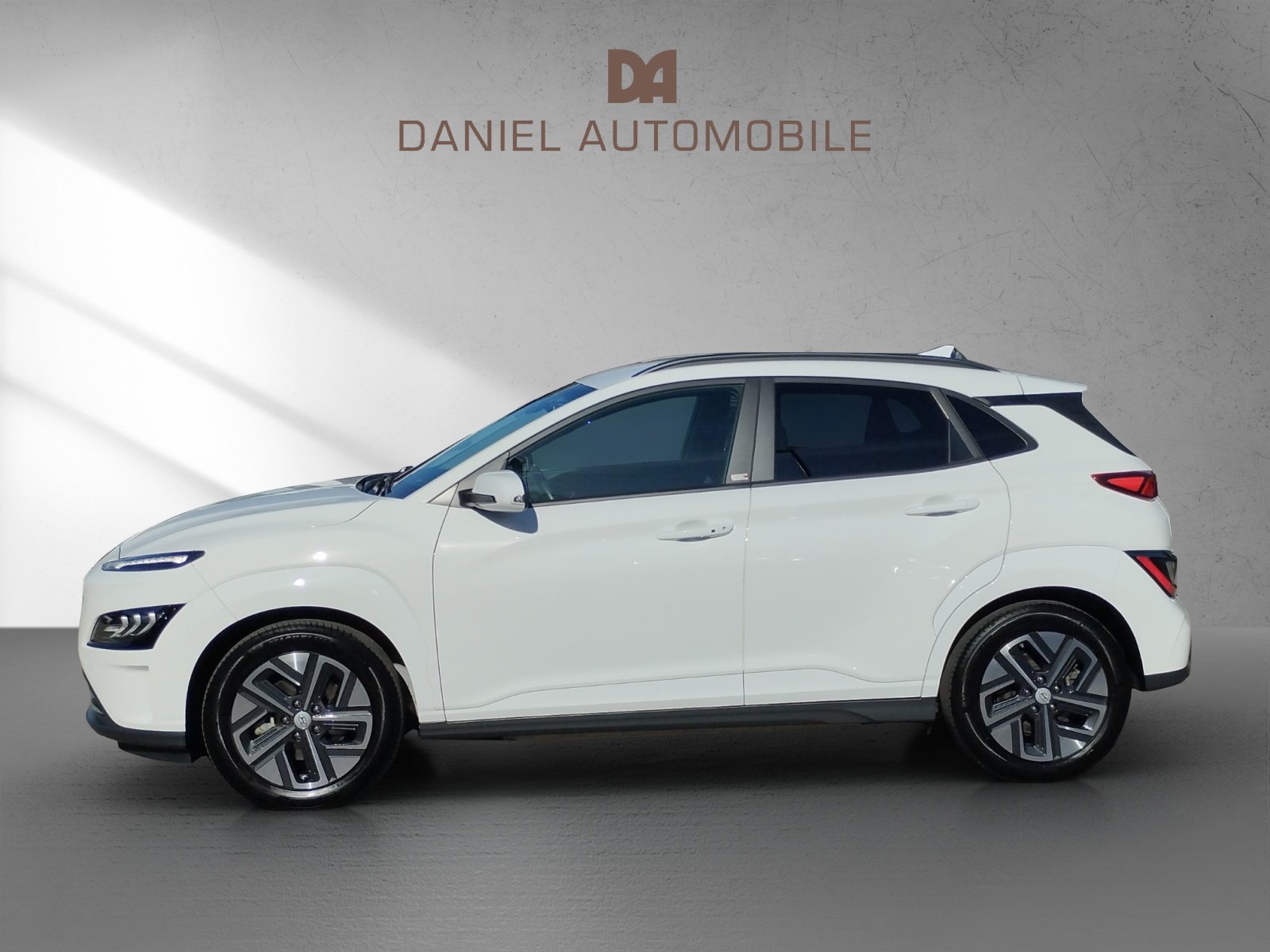 HYUNDAI Kona Electric Amplia, Elektro, Occasion / Gebraucht, Automatik - 4