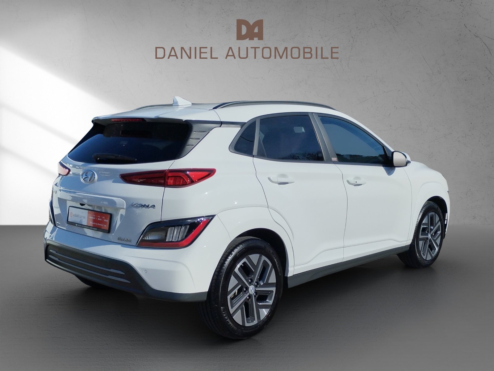 HYUNDAI Kona Electric Amplia, Elektro, Occasion / Gebraucht, Automatik - 7