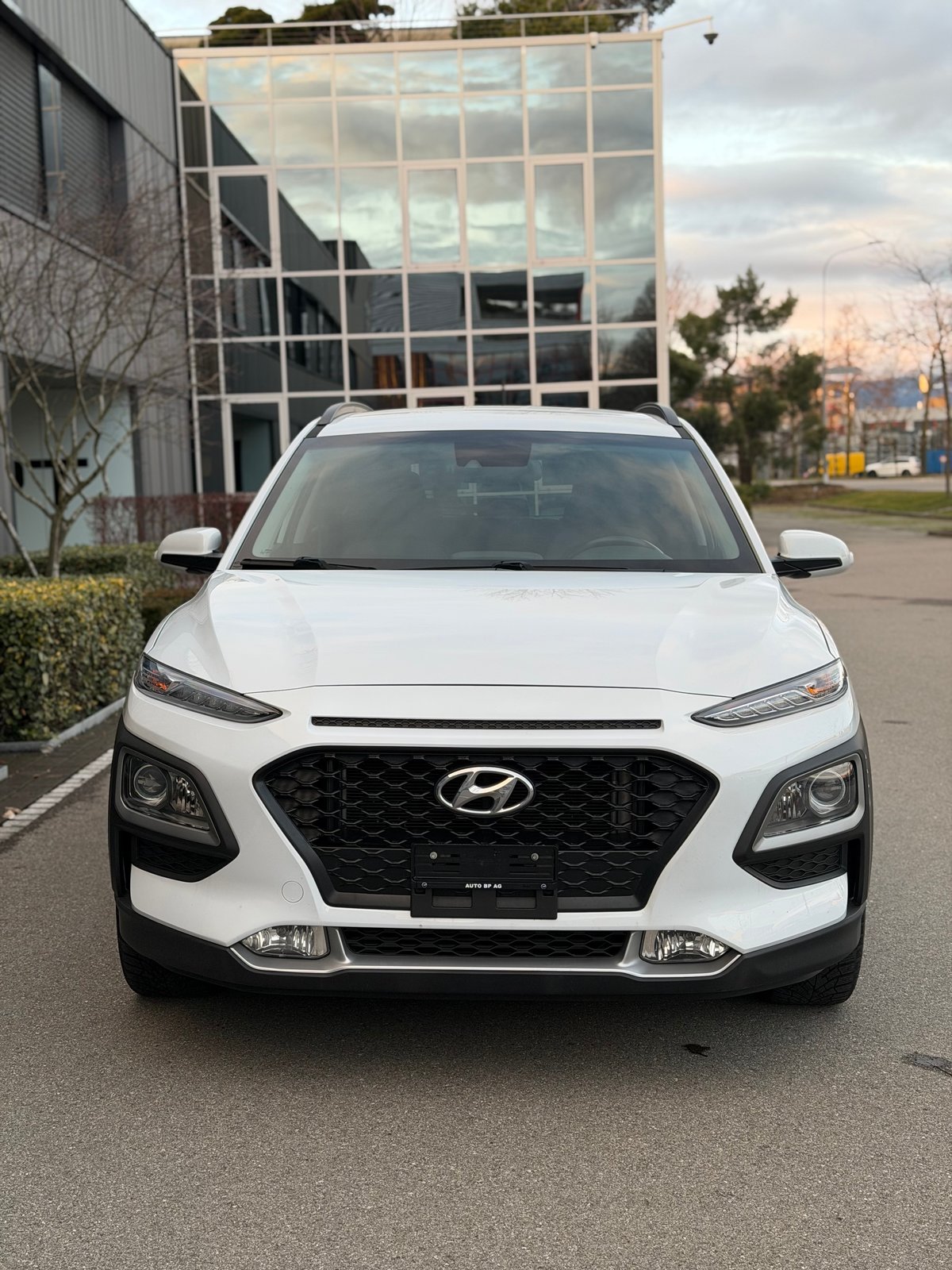 HYUNDAI Kona 1.6 T-GDi Origo 4WD DCT, Essence, Occasion / Utilisé, Automatique - 2