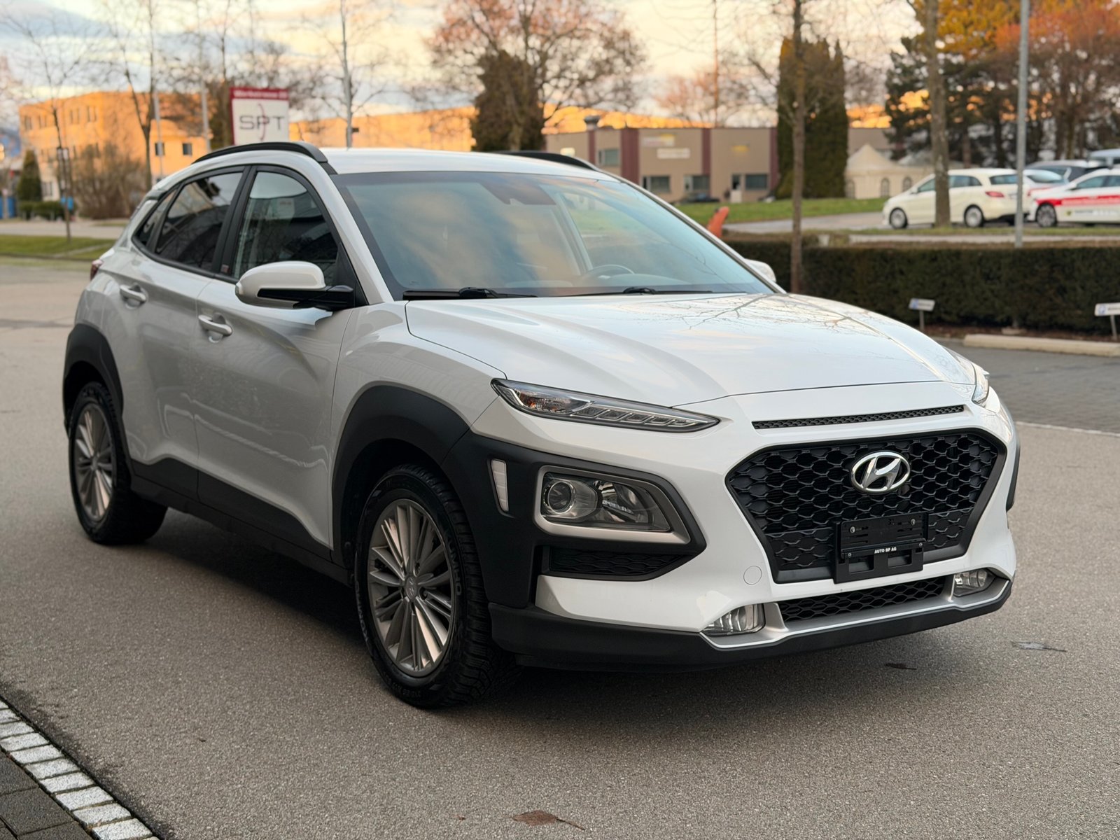 HYUNDAI Kona 1.6 T-GDi Origo 4WD DCT, Essence, Occasion / Utilisé, Automatique - 5