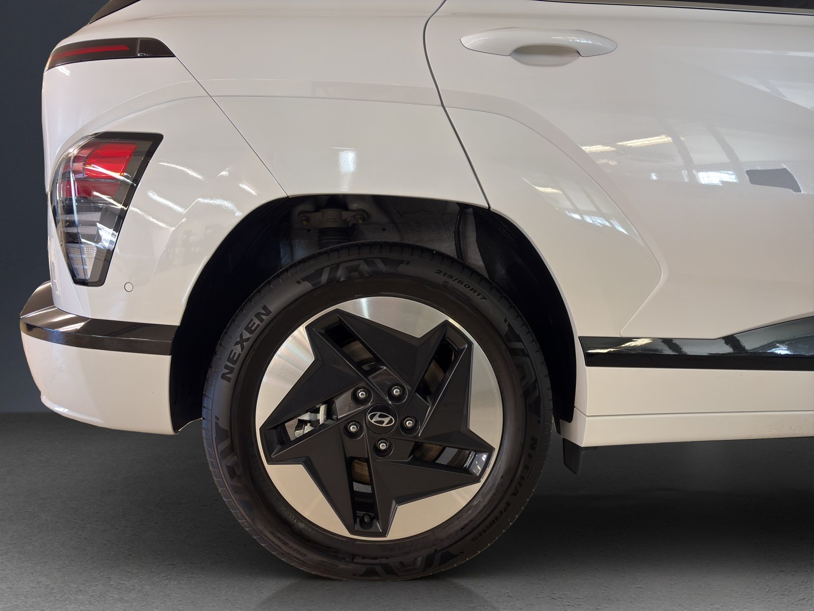 HYUNDAI Kona EV 65.4 kWh Vertex, Elektro, Occasion / Gebraucht, Automatik - 6