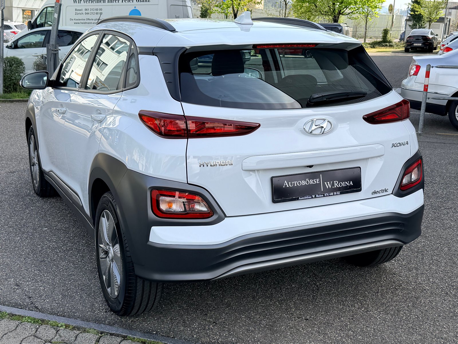HYUNDAI Kona EV Amplia, Electric, Second hand / Used, Automatic - 5