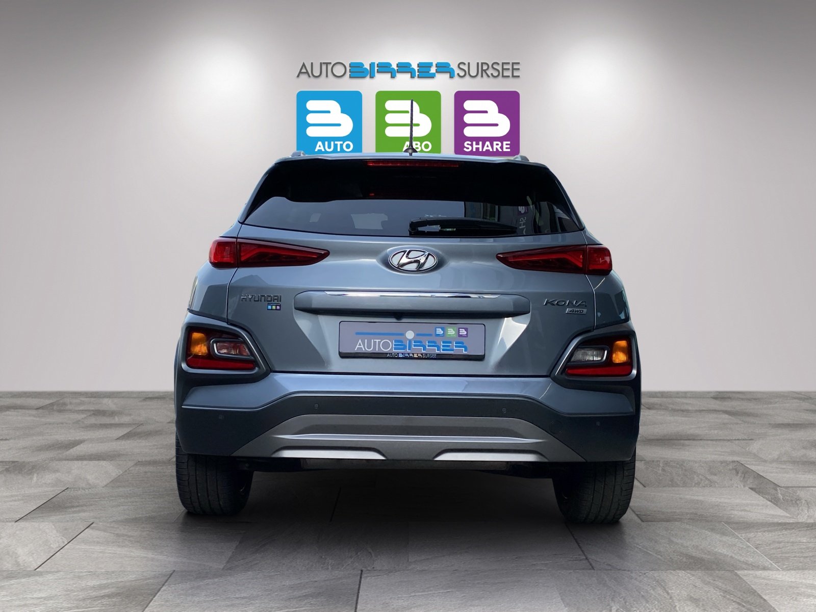 HYUNDAI Kona 1.6 T-GDi Launch Plus 4WD, Petrol, Second hand / Used, Automatic - 4