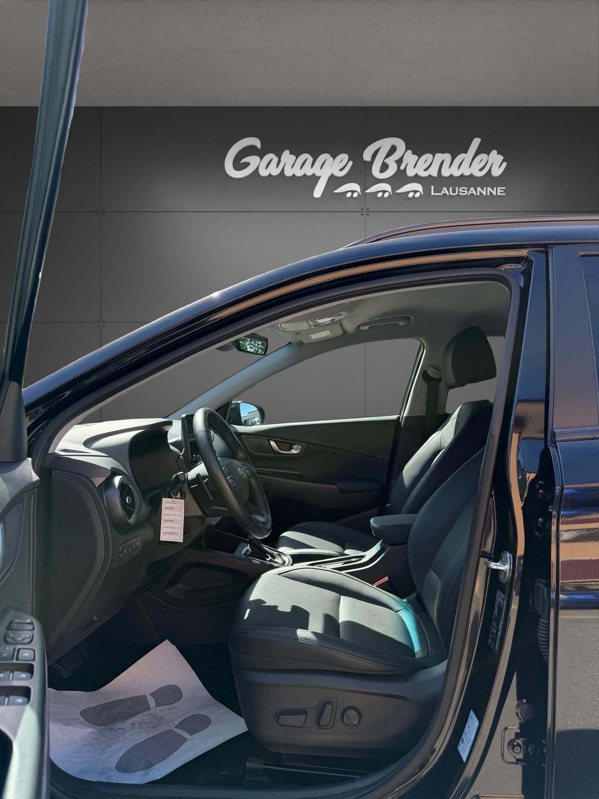 HYUNDAI Kona 1.6 T-GDi Vertex 4WD, Benzin, Occasion / Gebraucht, Automatik - 3