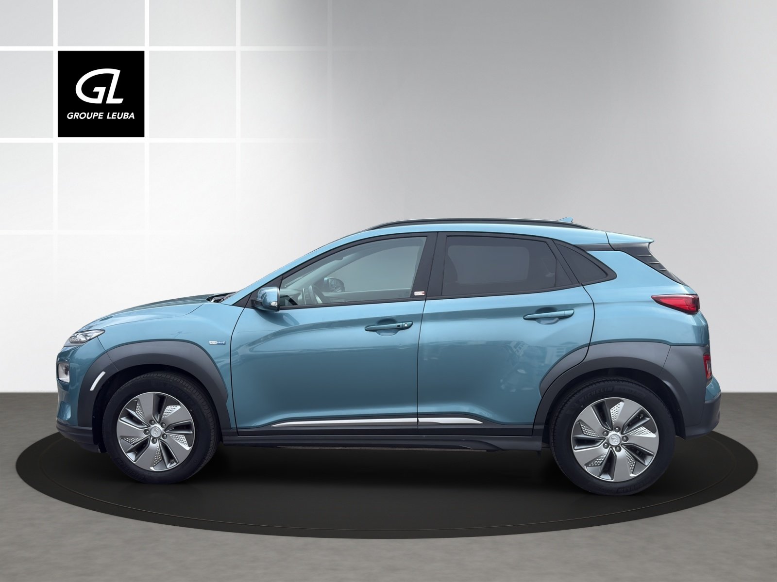 HYUNDAI Kona EV Amplia, Electric, Second hand / Used, Automatic - 3
