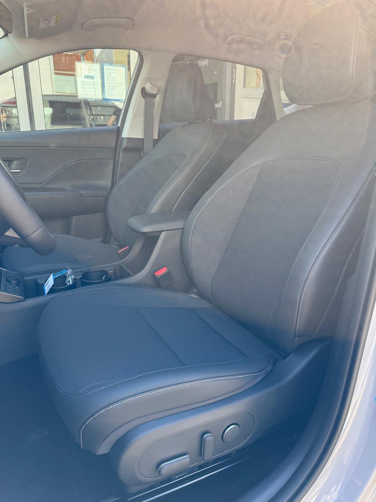 HYUNDAI Kona 1.6 GDi Hybrid Amplia, Hybride Intégral Essence/Électricité, Occasion / Utilisé, Automatique - 5