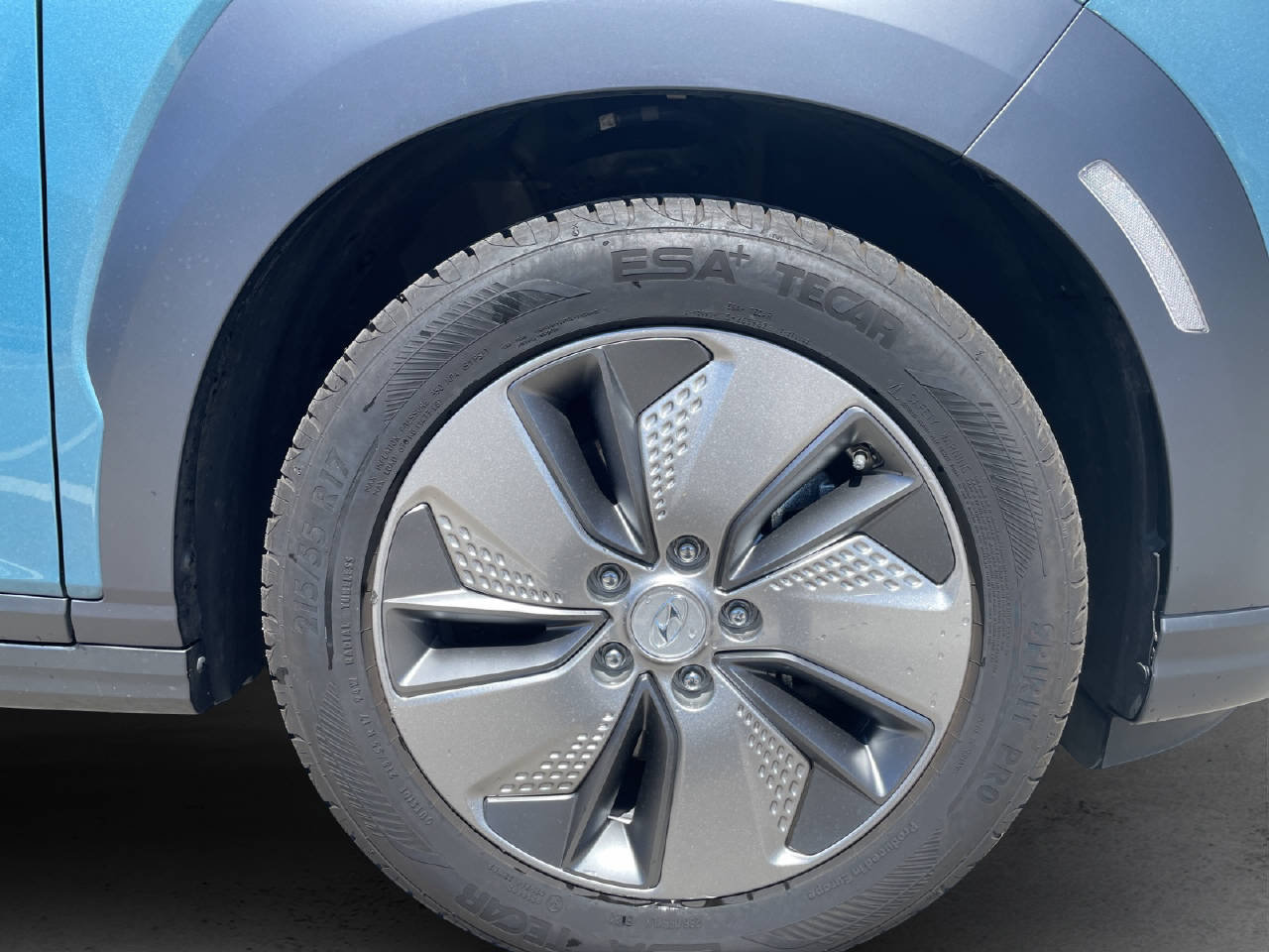 HYUNDAI Kona Electric Vertex Blue Link, Électrique, Occasion / Utilisé, Automatique - 6