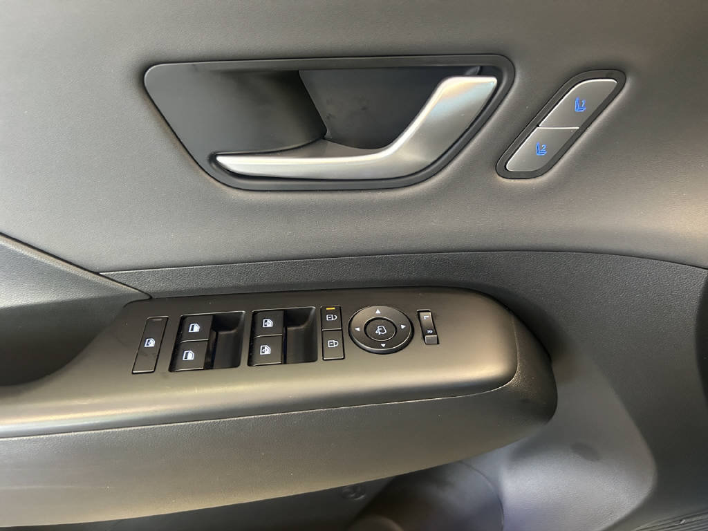 HYUNDAI Kona 1.6 T-GDi Vertex 4WD, Essence, Occasion / Utilisé, Automatique - 3