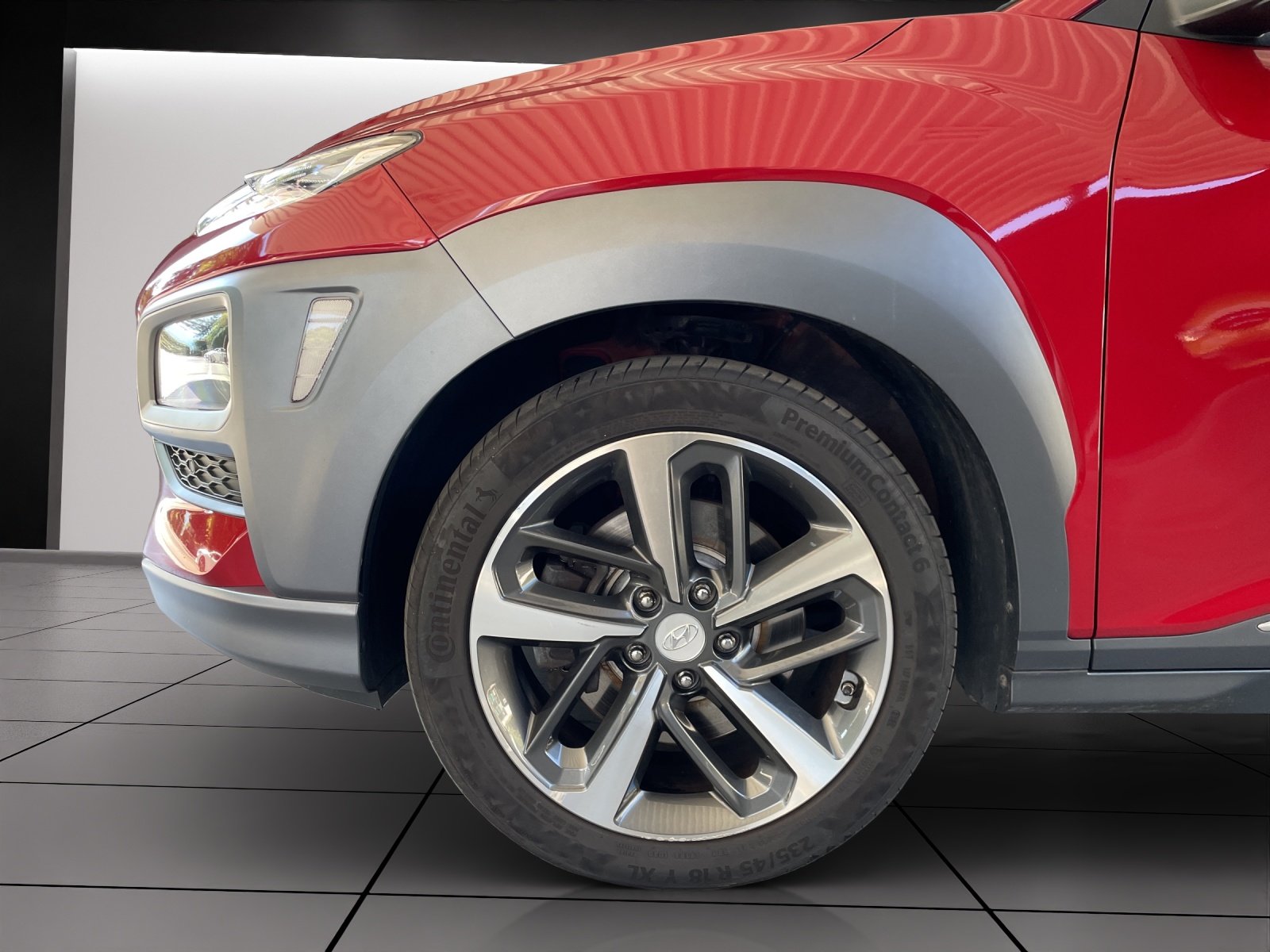 HYUNDAI Kona 1.6 T-GDI Vertex 4WD, Benzin, Occasion / Gebraucht, Automatik - 6