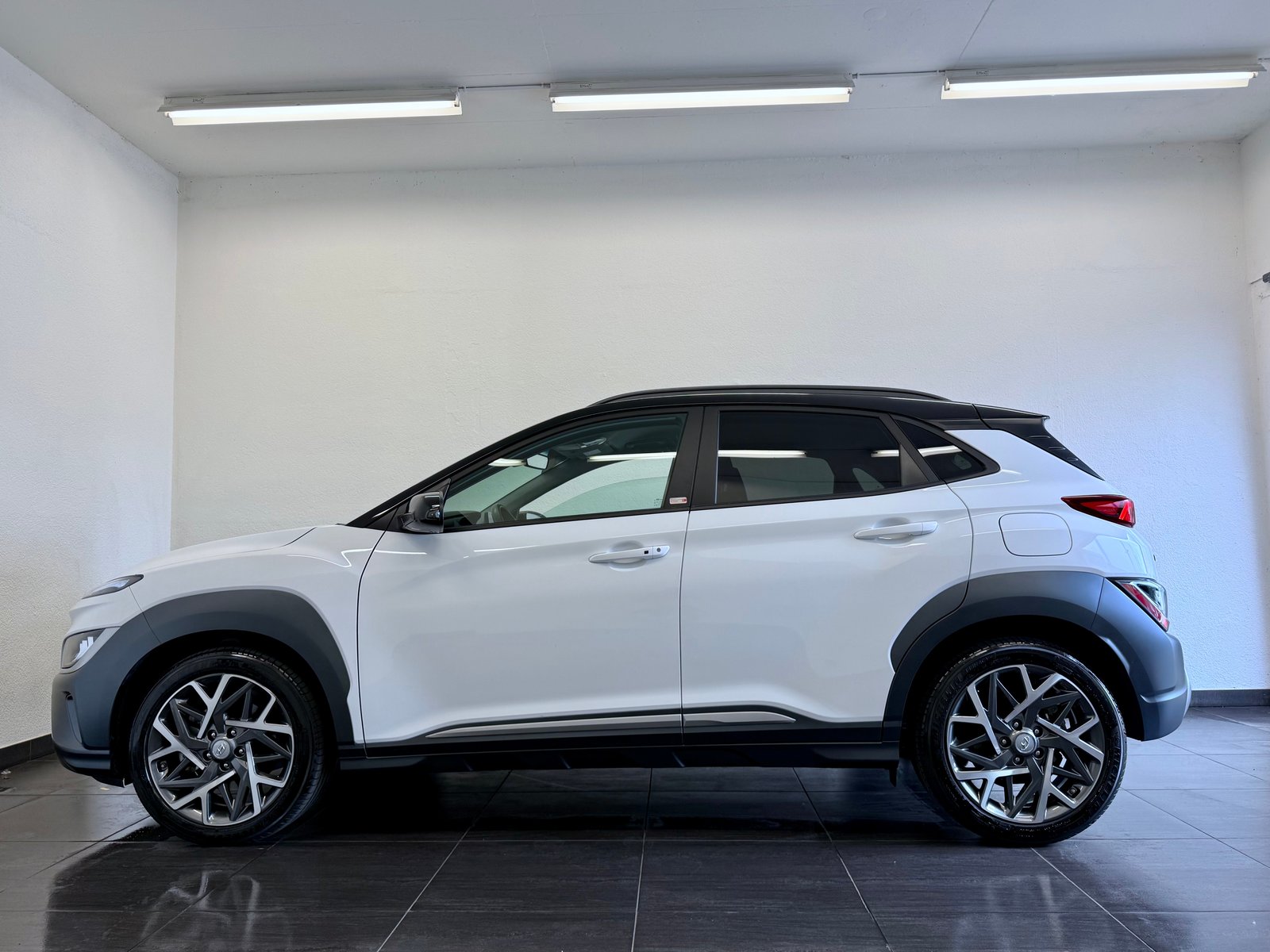 HYUNDAI Kona 1.6 GDi HEV Vertex DCT, Full-Hybrid Petrol/Electric, Second hand / Used, Automatic - 7
