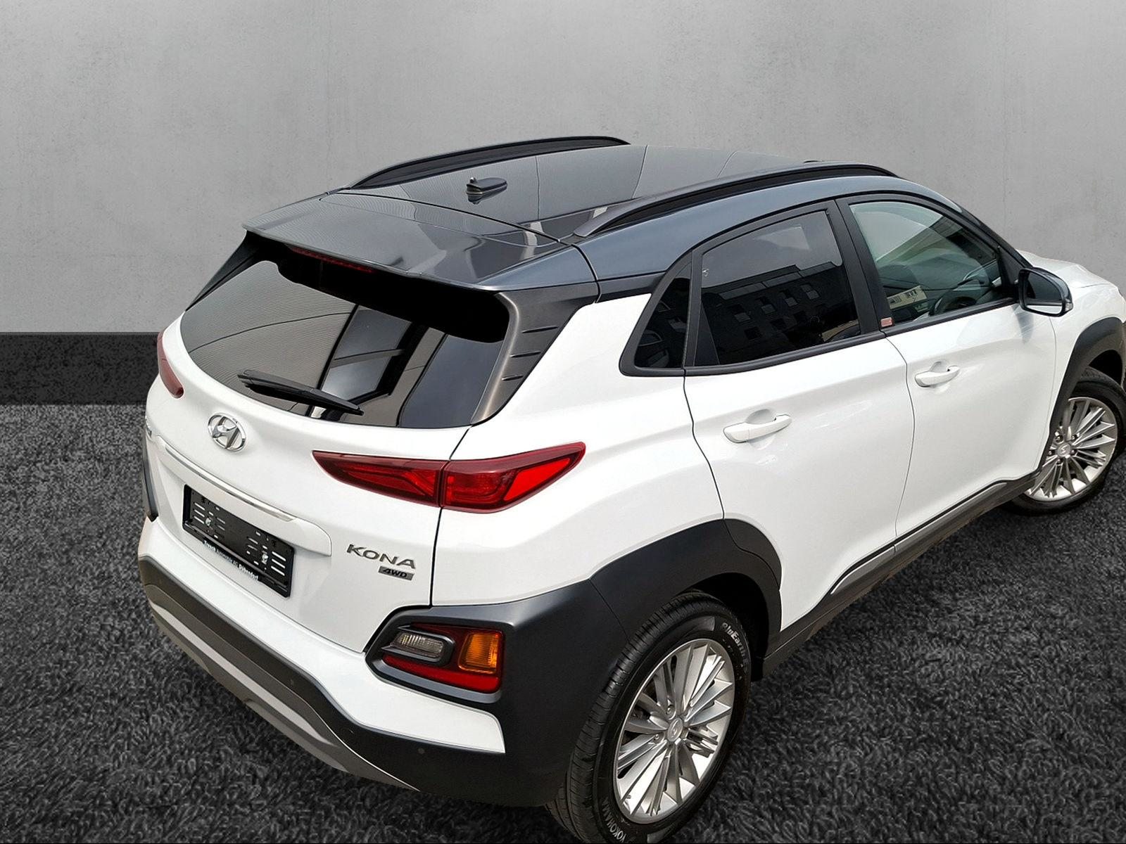 HYUNDAI Kona 1.6 T-GDi Amplia 4WD, Benzina, Occasioni / Usate, Automatico - 4