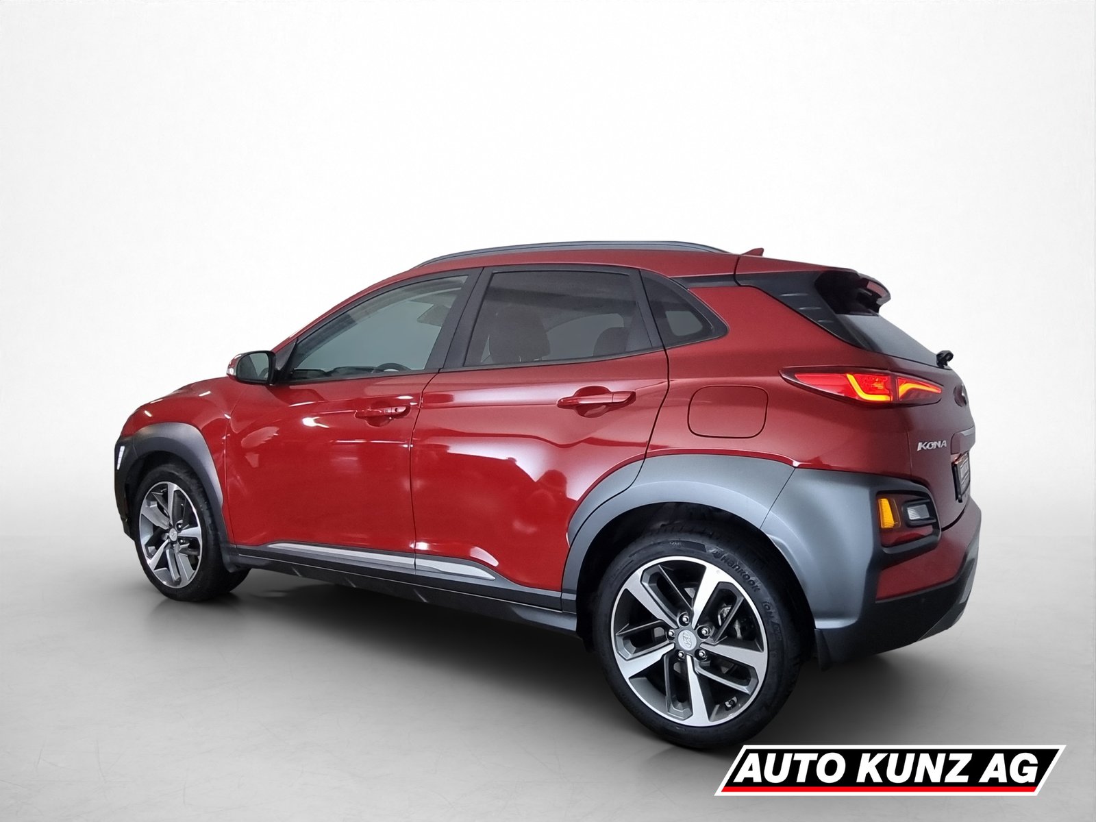 HYUNDAI Kona 1.6 T-GDI Platin Plus 4WD Aut., Benzin, Occasion / Gebraucht, Automatik - 4