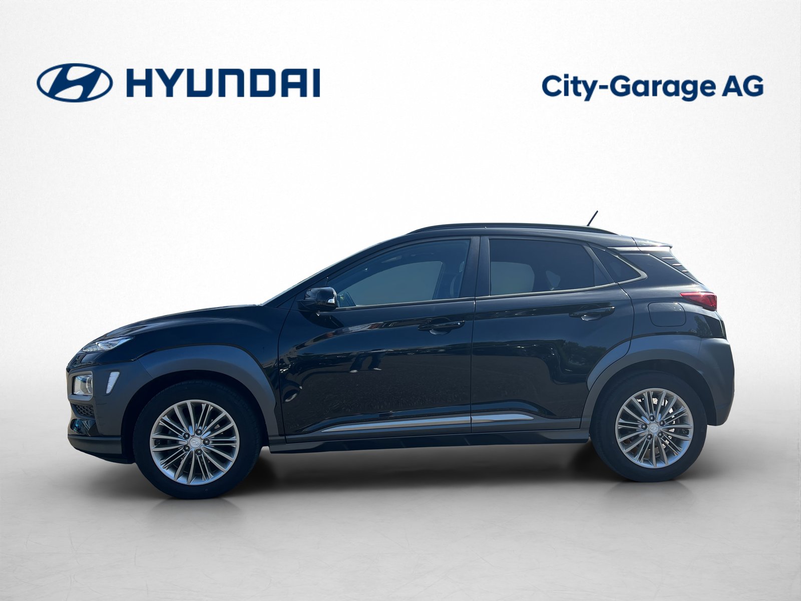 HYUNDAI Kona 1.0 T-GDi Launch, Petrol, Second hand / Used, Manual - 4