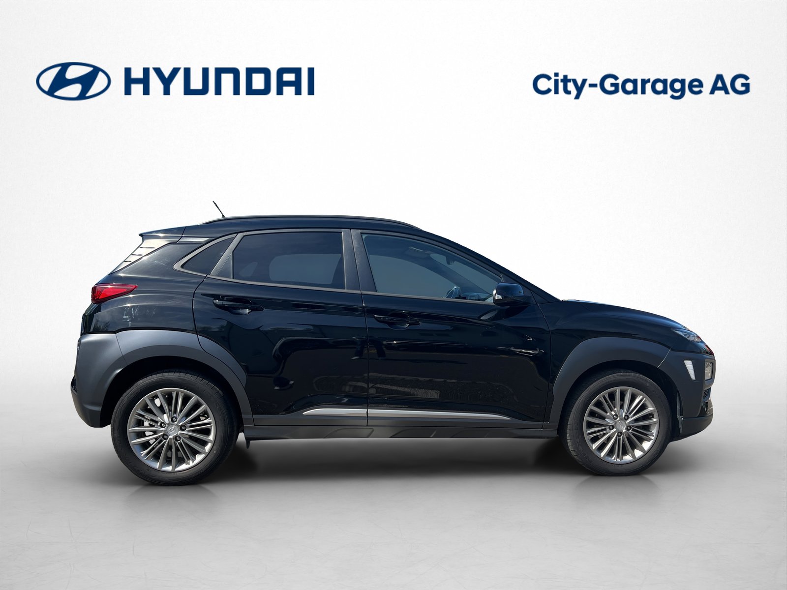 HYUNDAI Kona 1.0 T-GDi Launch, Petrol, Second hand / Used, Manual - 5