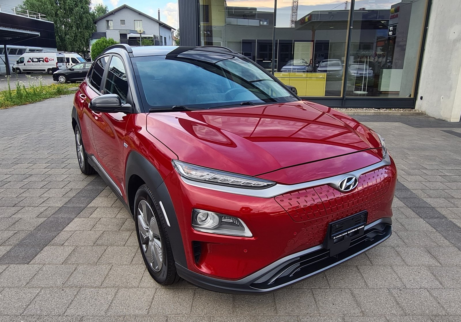 HYUNDAI Kona EV Amplia, Elettrica, Occasioni / Usate, Automatico - 2