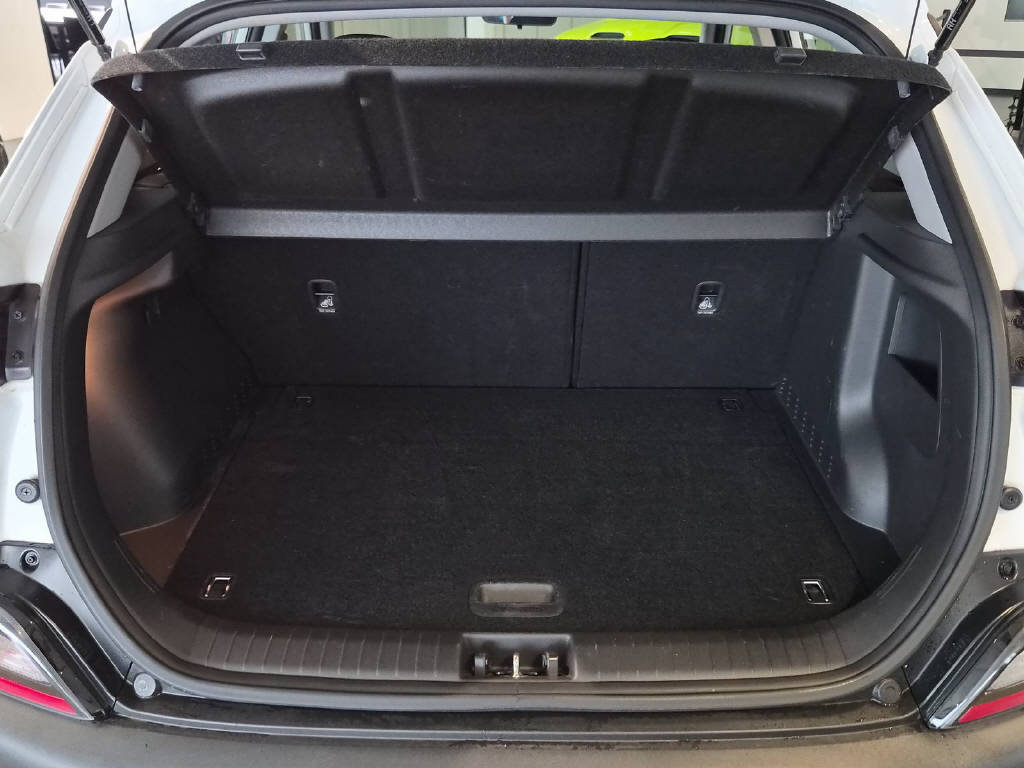HYUNDAI Kona 1.6 GDi Hybrid Origo, Full-Hybrid Petrol/Electric, Second hand / Used, Automatic - 5