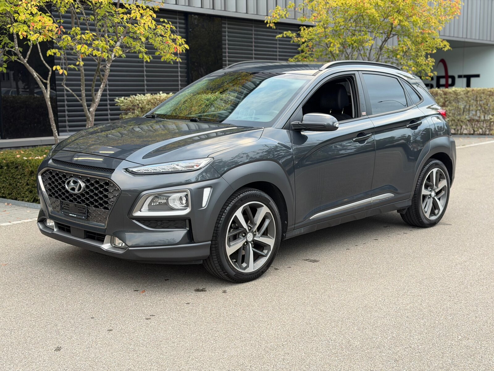 HYUNDAI Kona 1.0 T-GDi Launch Plus 2WD