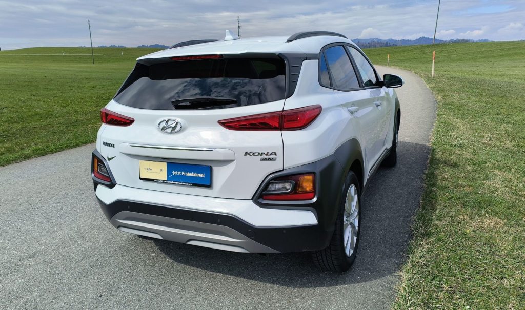HYUNDAI KONA 1.6 T-GDi Vertex 4WD, Petrol, Second hand / Used, Automatic - 3