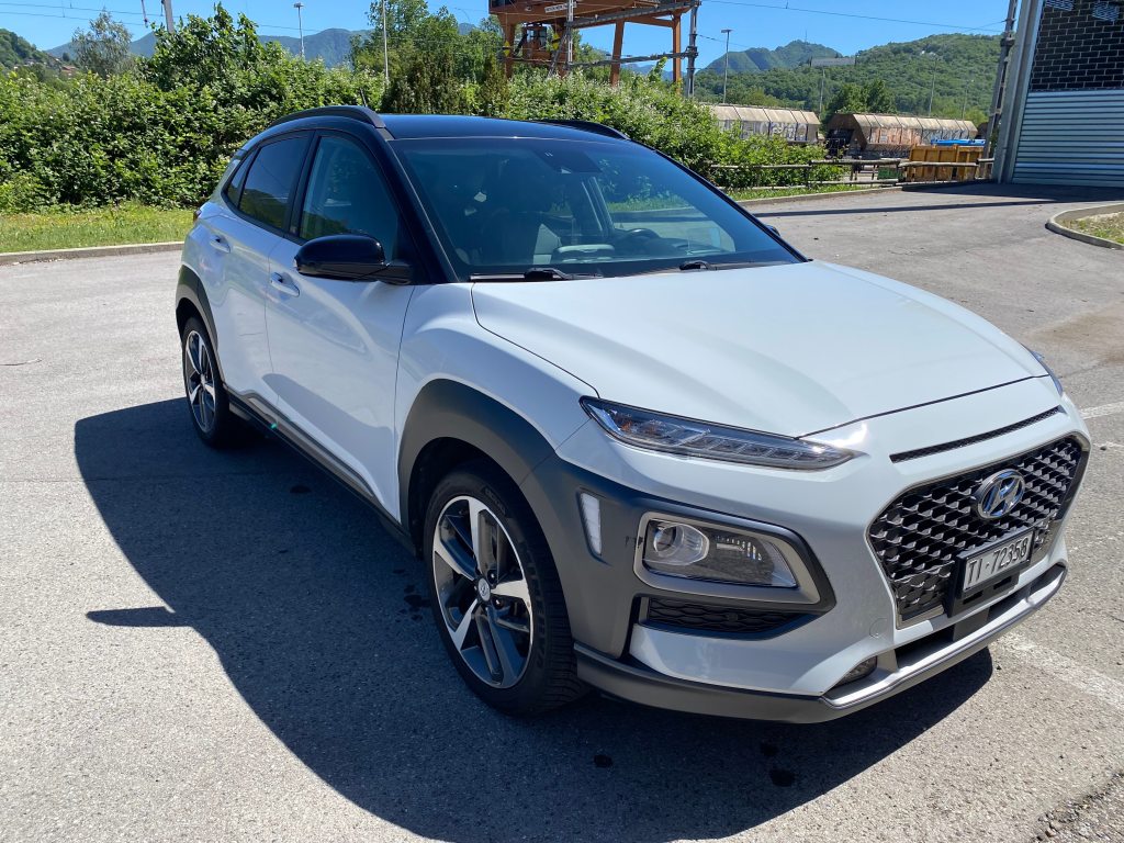 HYUNDAI KONA 1.6 T-GDi Launch Plus 4WD, Petrol, Second hand / Used, Automatic - 5