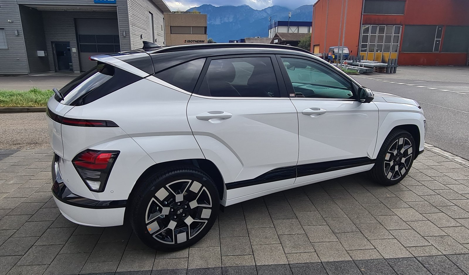 HYUNDAI Kona EV 65.4 kWh Vertex, Elektro, Vorführwagen, Automatik - 4