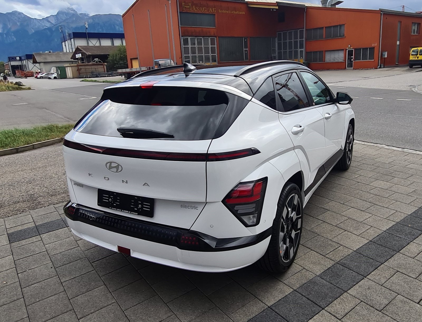 HYUNDAI Kona EV 65.4 kWh Vertex, Elektro, Vorführwagen, Automatik - 5