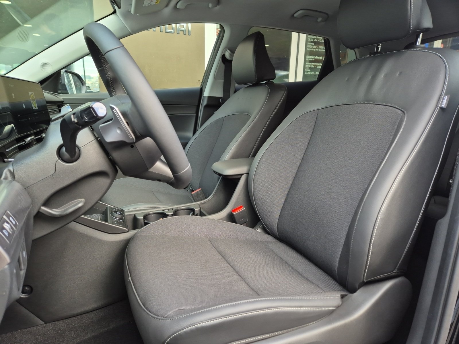 HYUNDAI Kona Electric Amplia, Elektro, Vorführwagen, Automatik - 6