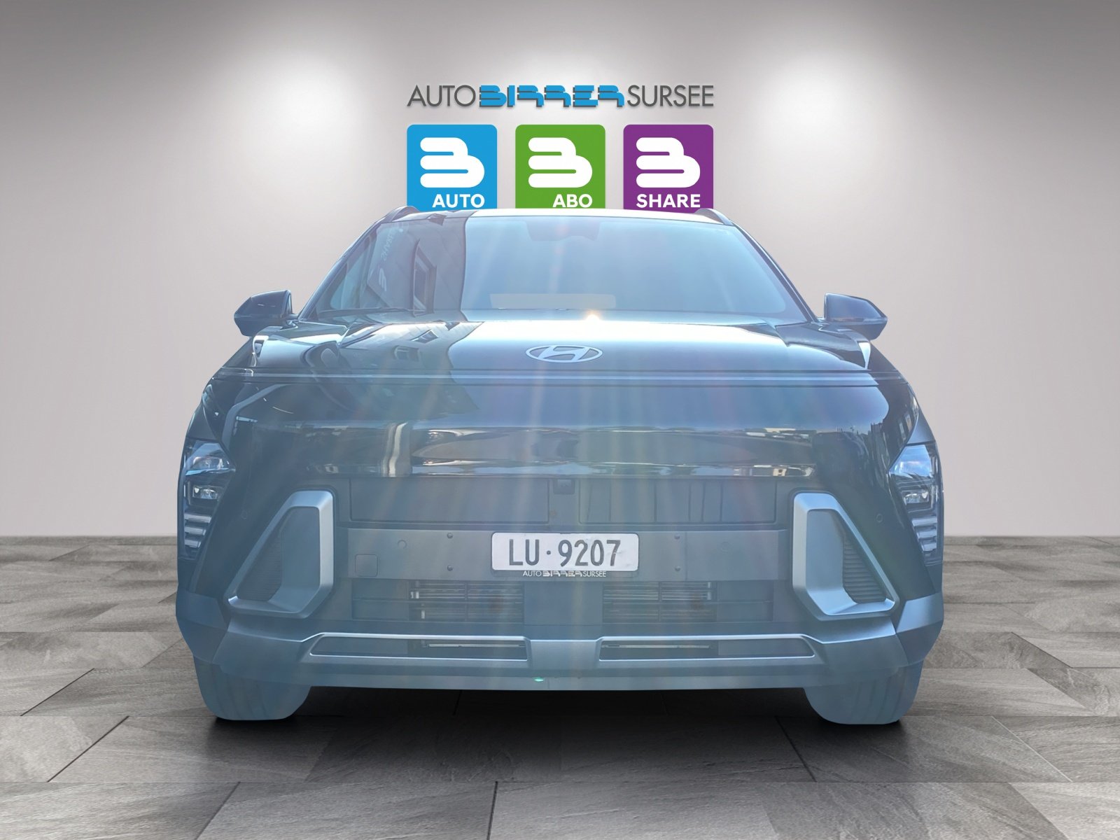 HYUNDAI Kona 1.6 GDi Hybrid Amplia, Voll-Hybrid Benzin/Elektro, Vorführwagen, Automatik - 2
