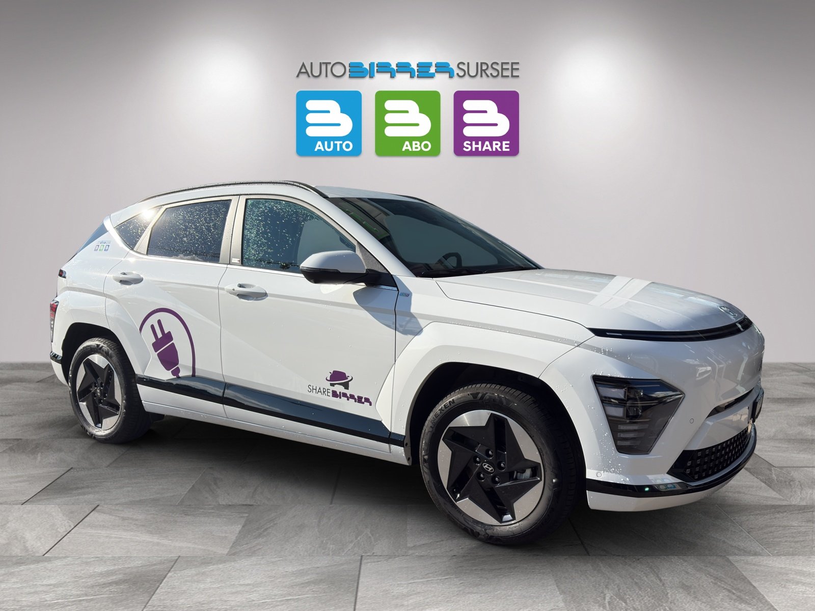 HYUNDAI Kona Electric Amplia, Electric, Ex-demonstrator, Automatic - 3