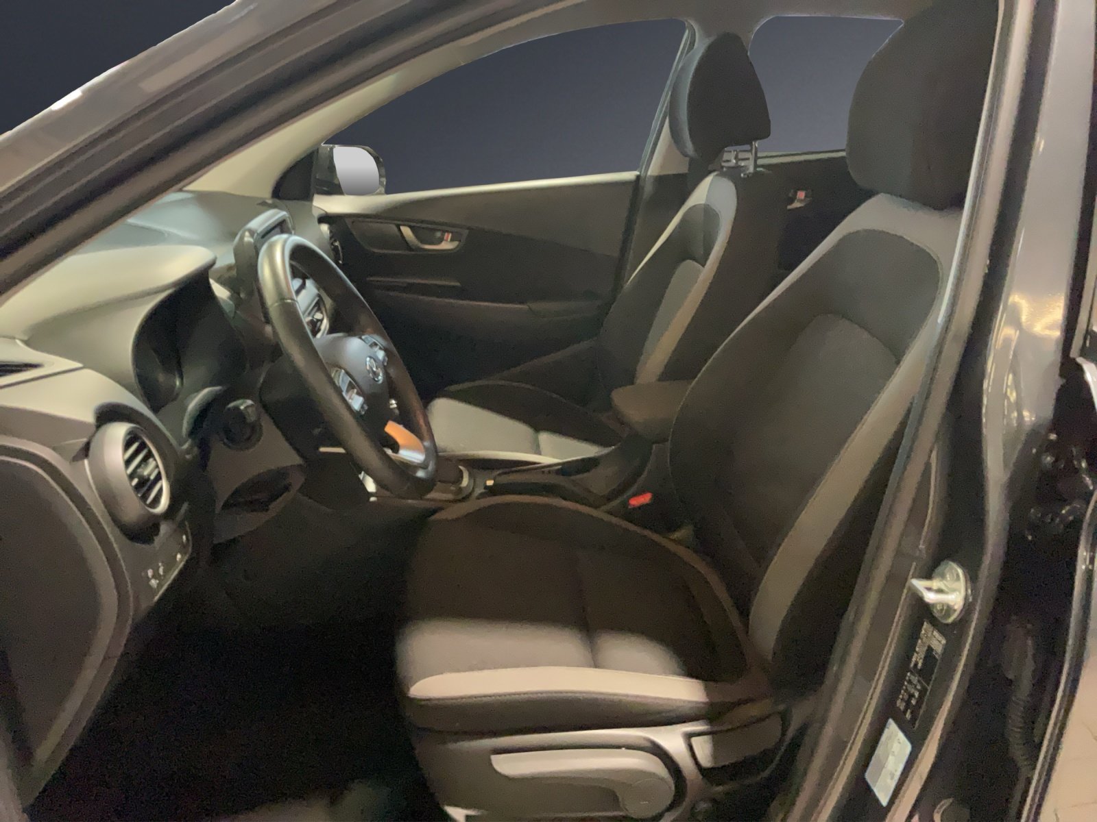 HYUNDAI Kona 1.6 T-GDi Launch 4WD, Benzin, Vorführwagen, Automat - 7