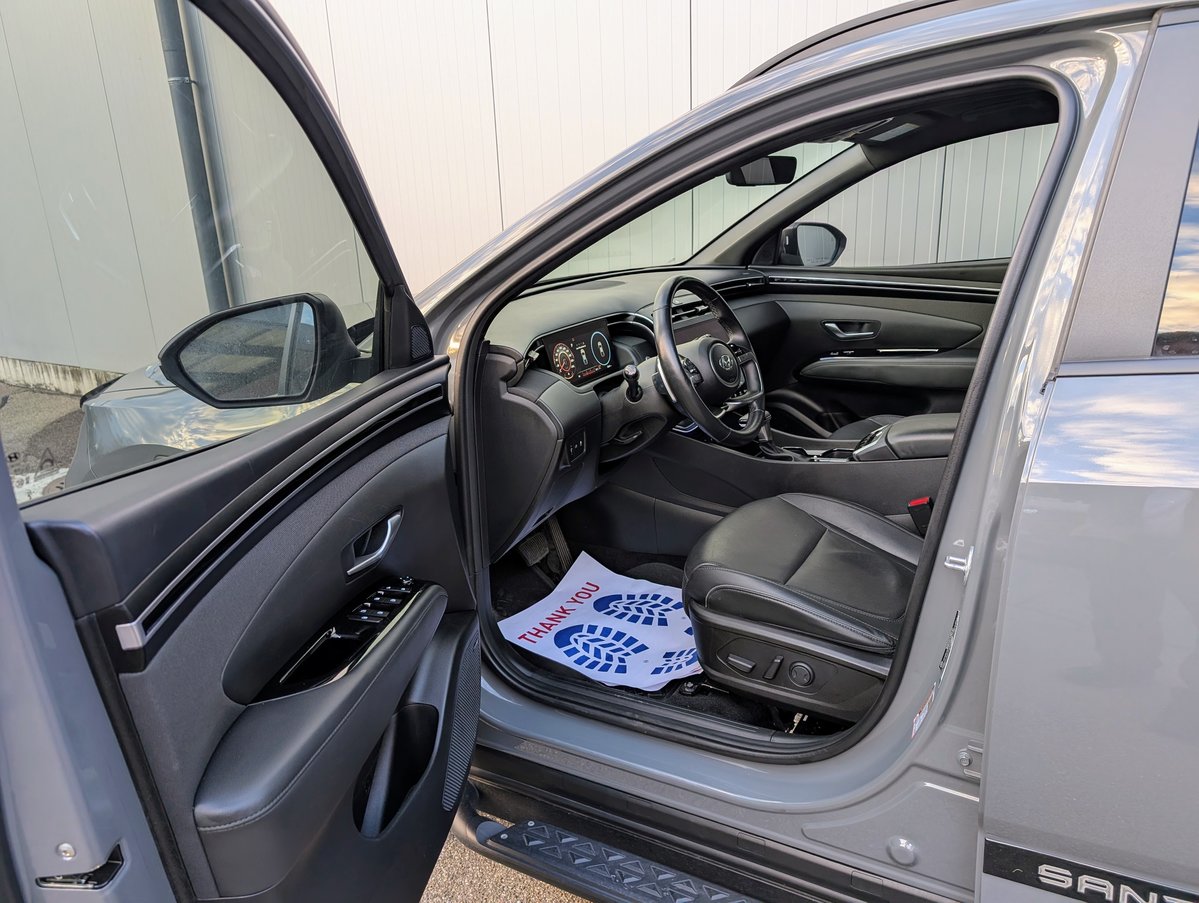 HYUNDAI Santa Cruz 2.5T 4WD, Benzin, Occasion / Gebraucht, Automatik - 3