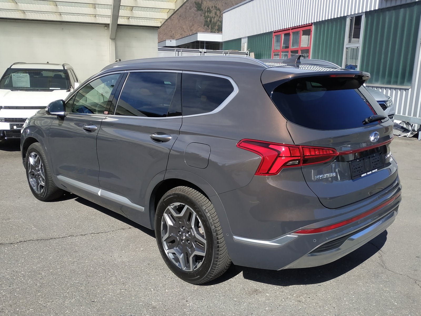 HYUNDAI Santa Fe 1.6 T-GDi PHEV Vertex 4WD Automatic, Plug-in-Hybrid Benzin/Elektro, Occasion / Gebraucht, Automatik - 4