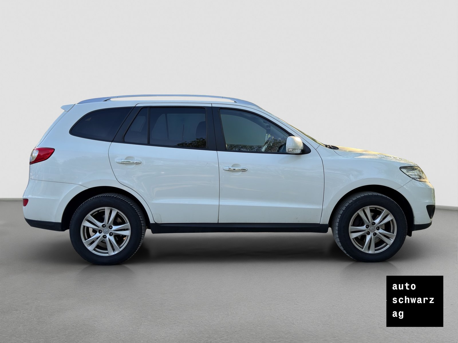 HYUNDAI Santa Fe 2.2 CRDI Swiss Plus Edition 4WD Automatic, Diesel, Occasion / Gebraucht, Automatik - 4