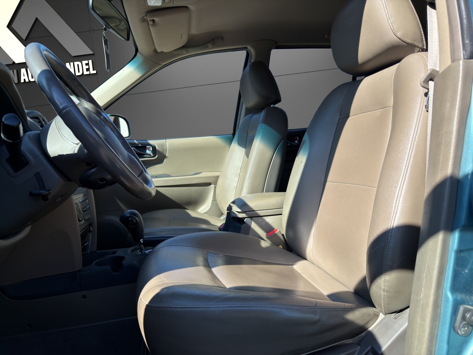 HYUNDAI Santa Fe 2.7 V6 GLS, Essence, Occasion / Utilisé, Automatique - 7